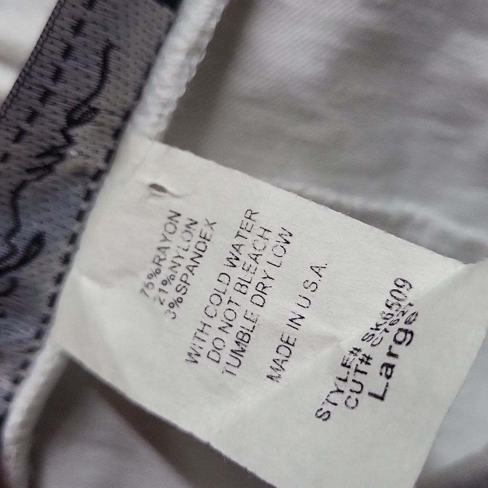 White Ruffle Skirt, Size L - Picture 7 of 7